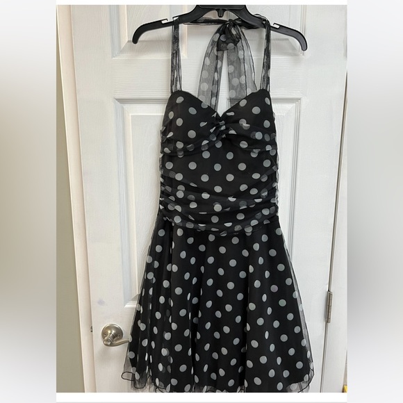 Black and Gray Tulle Party Dress - Picture 1 of 8